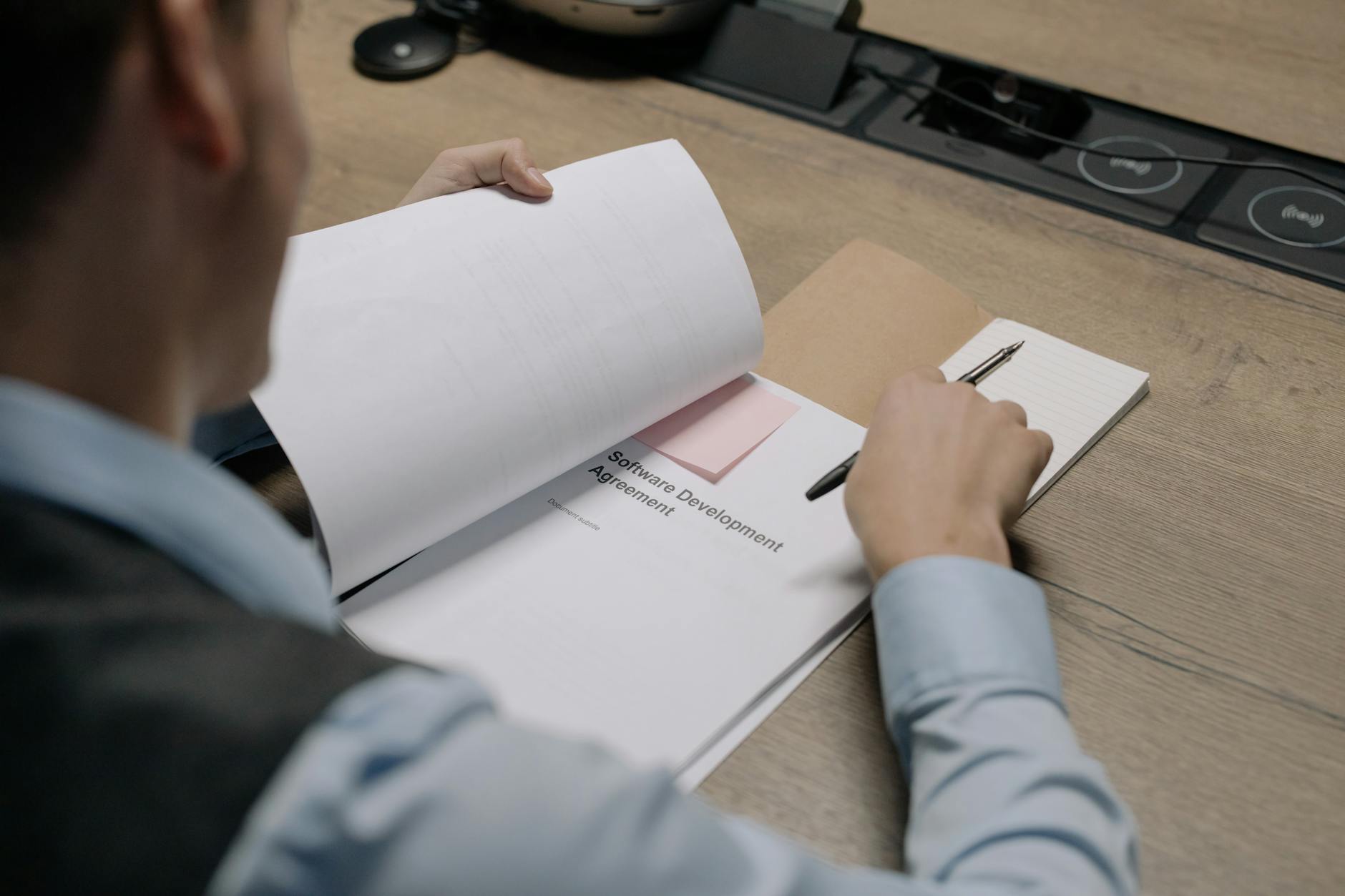 The Best CRM Setups for DSCR Mortgage Brokers (Pipedrive, HubSpot, GHL)